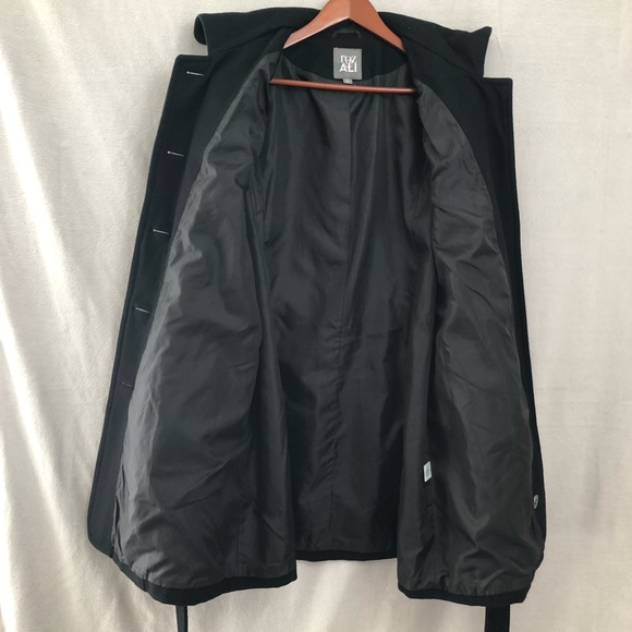 ROZ & ALI | Black Coat - Picture 5 of 13